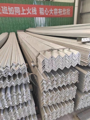 Μαύρος γωνιακός χάλυβας ASTM A36 A53 Q235 Q345 άνθρακας ίσος με L σχήμα ήπιας χάλυβα γωνιακή ράβδος για εργαστήριο