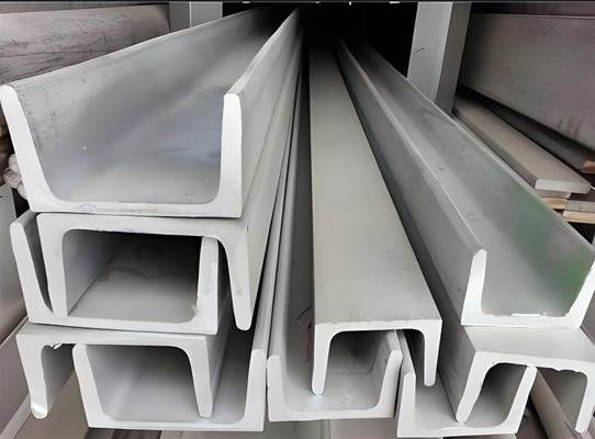 Τραβήχτης τυποποιημένων μεγεθών UPN 100 Steel U Channel Bar για δομές κτιρίων