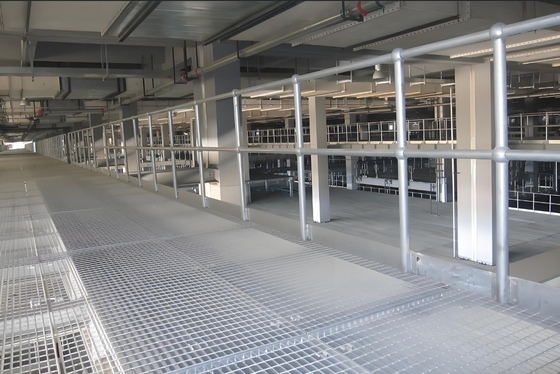 50 mm Cross Bar Pitch Metal Grating με ασημένιο φινίρισμα και αντι-διάβρωση